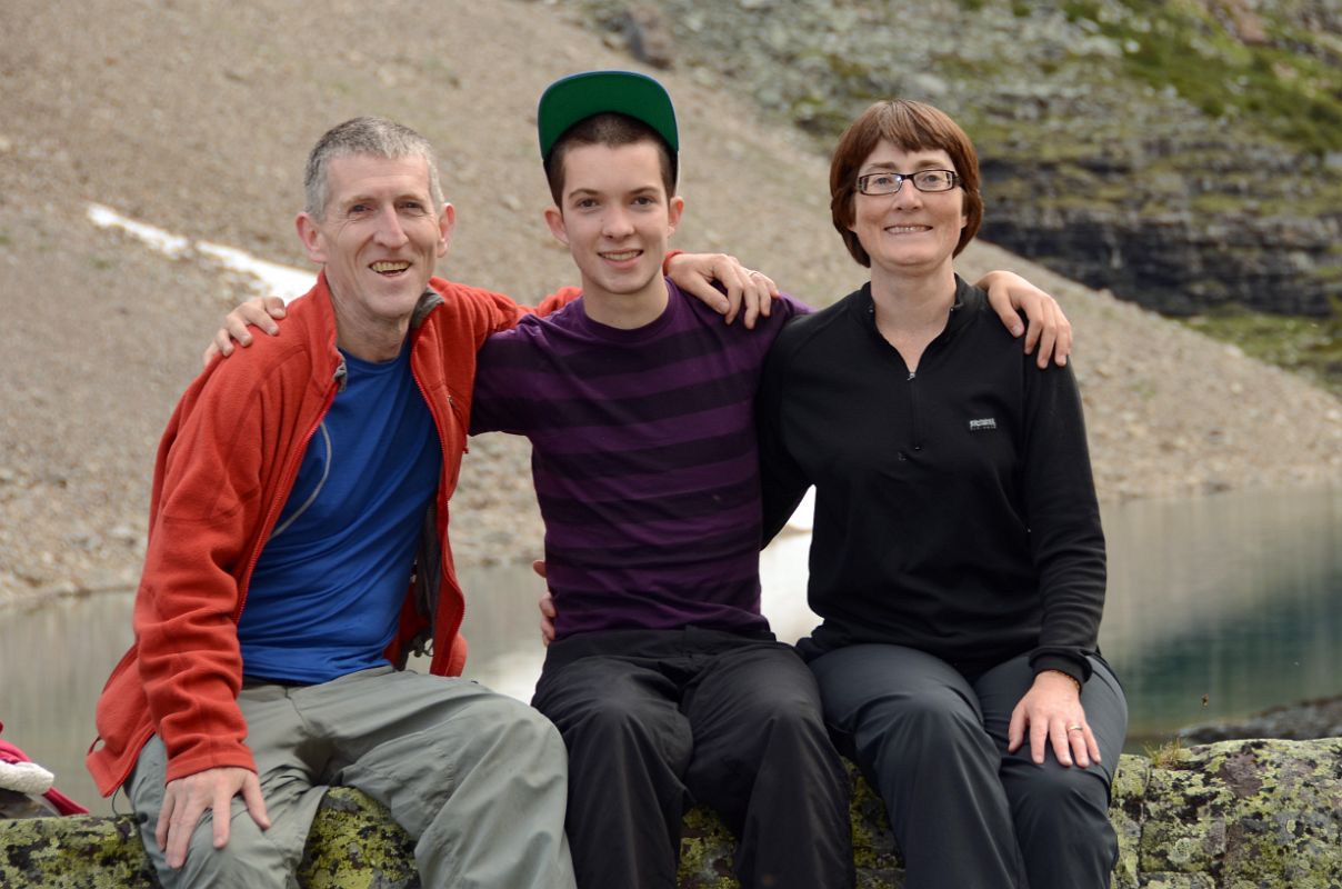 34 Jerome Ryan, Peter Ryan, Charlotte Ryan At Lake Oesa Near Lake O-Hara